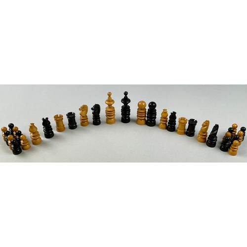 3008 - A boxwood and ebonised St George pattern chess set, the Kings 9cm high, 19th century, mahogany box