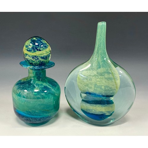 34 - A Mdina glass axe-head vase, faceted heart to one side, with bubbled and multi tone internal reservo... 