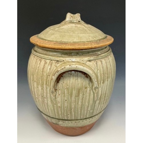 49 - Richard Batterham (1936-2021) a fluted ash glazed beer jar and cover, unsigned, 37cm high overall