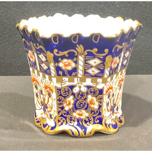 Lot 6022      