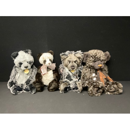 3000 - Charlie Bears - Dominic CB194522, exclusively designed by Isabelle Lee, 48cm high others Oakley CB60... 