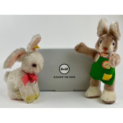 3031 - Two Steiff bunny rabbits including ‘Ossili’, yellow label no.7800/30, another seated no.4940/22; mod... 