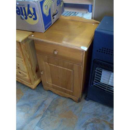 88 - Pine Bedside Locker