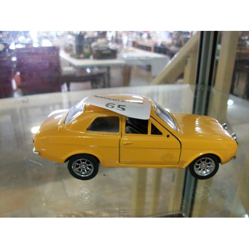 65 - Model Ford Escort