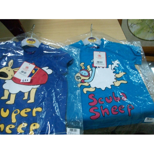 621 - 2 Kids T Shirts Age 3-4