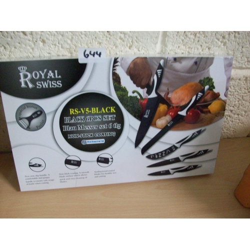 644 - New Swiss Knife Set