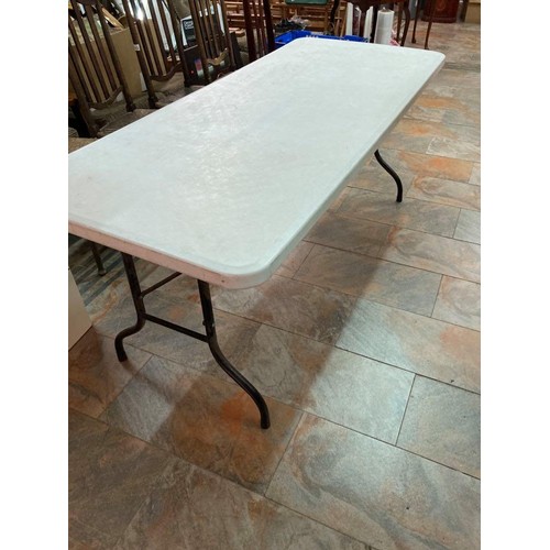 98 - Fold Up Car Boot Table (30