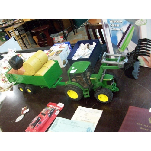 205 - John Deere Tractor & Trailer