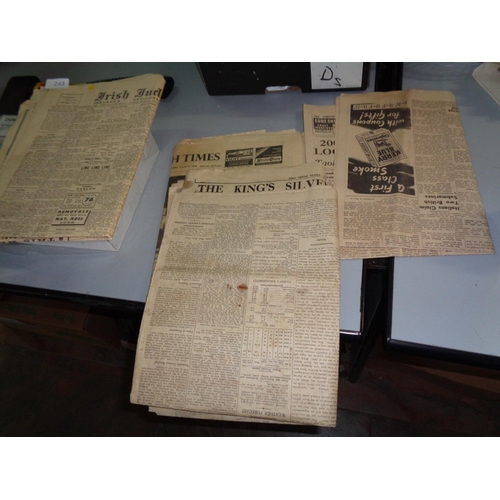 243 - Collection of Vintage Newspapers (1935, 1940's &1968)