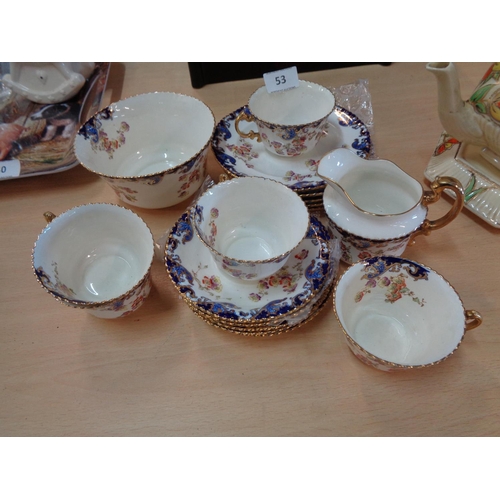 53 - 17 Piece Aynsley China Teaset