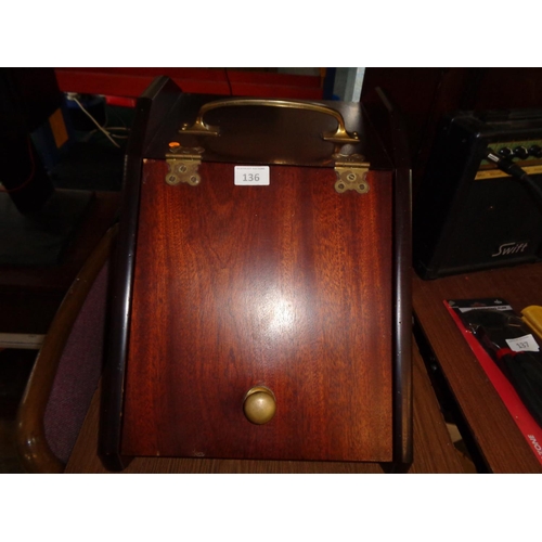 136 - Vintage Coal Scuttle (vgc)