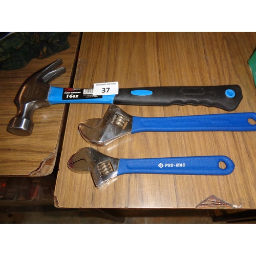 37 - New Claw Hammer & 2 Shifting Spanners