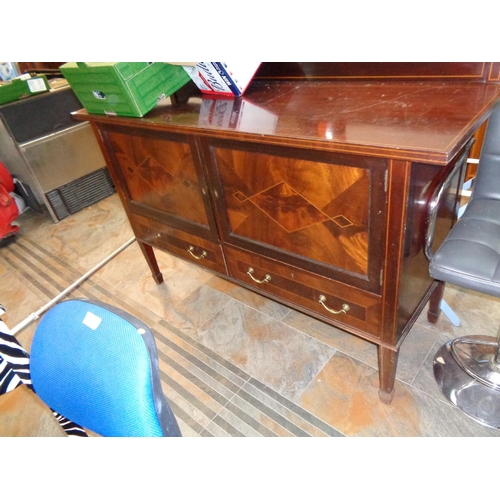 440 - Vintage Sideboard (5ft)