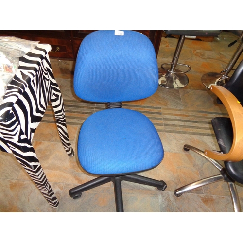 444 - Office Swivel Chair