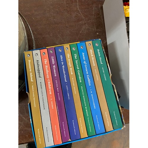 151A - Childrens 10 Classic Story Collection in Original State