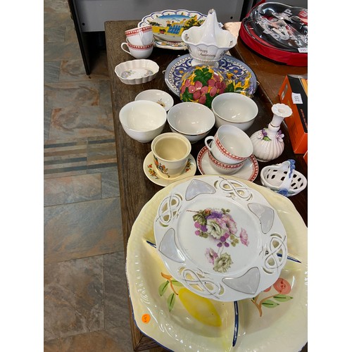 173A - Lot of China,Wall Hanging Plates etc..