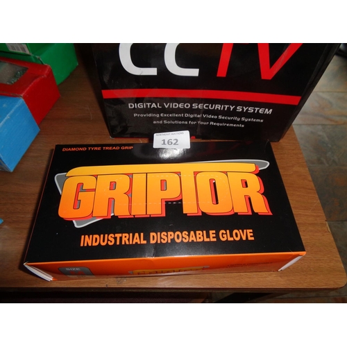 162 - Box of 50 Gripster Gloves