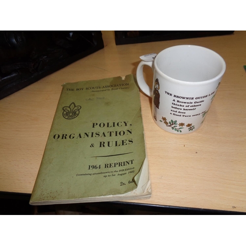 50 - Boy Scouts Association 1964 Book & Brownie Mug