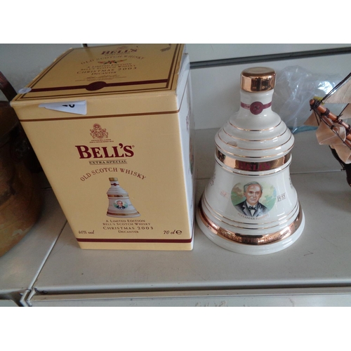 16 - Bells Whiskey Decanter in Original Box (Ltd Edition - depicting Alexander Fleming)