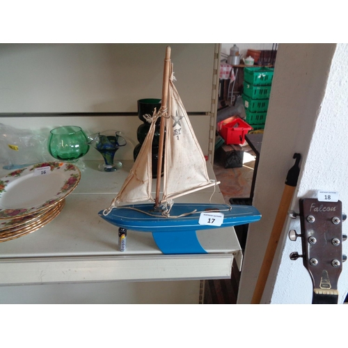 17 - Small Yacht Model (12