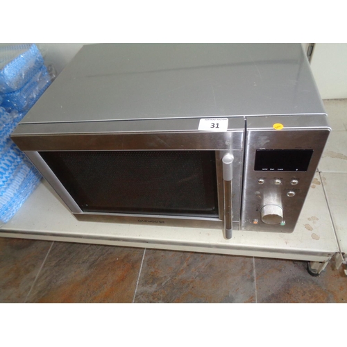 31 - Microwave Oven (w)