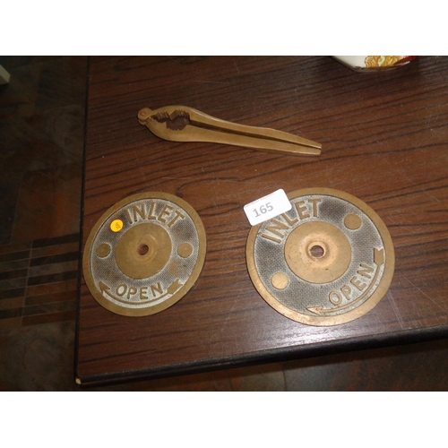 165 - 2 Brass Plates & Brass Nutcracker