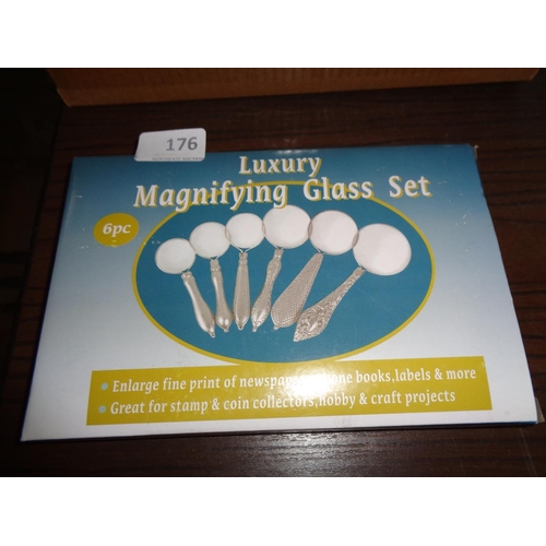 176 - New 6 Pce Magnifying Glass Set