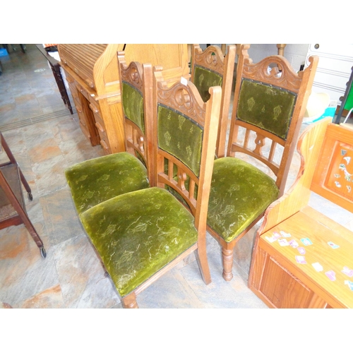 270 - 4 Vintage Chairs