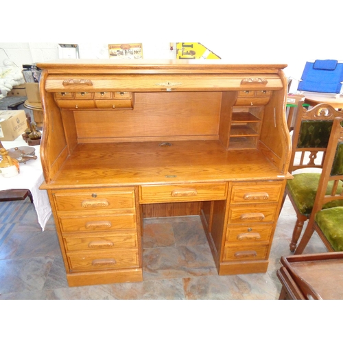 271 - Vintage Roll Top Desk (54