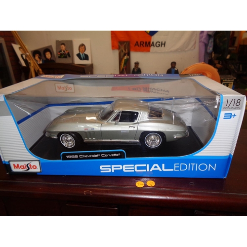 60 - 1965 Chevrolet Model (1:18)