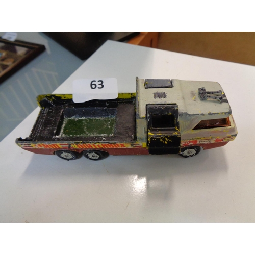 63 - K/7 Matchbox 1972 Car Transporter