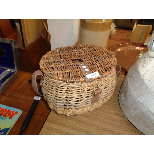 118 - Vintage Fishermans Basket