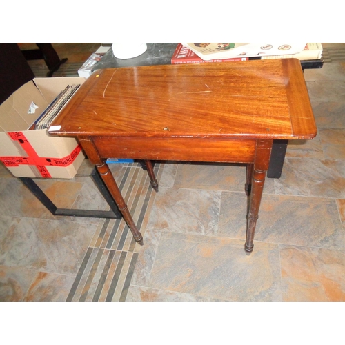 158 - Vintage Hall Table (31