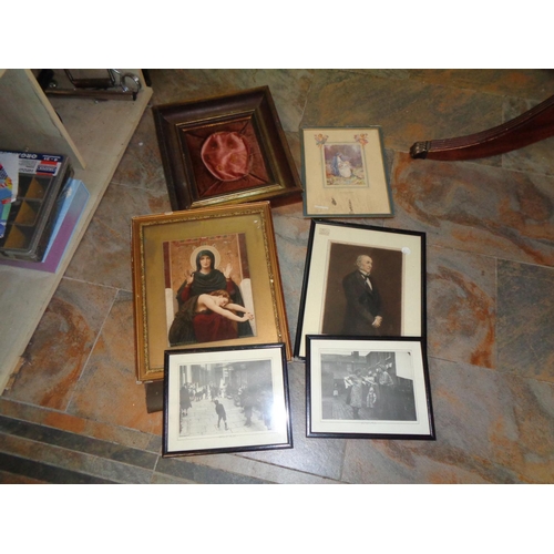 213 - Lot of Vintage Prints etc..