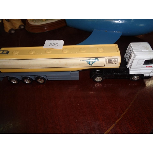 225 - Corgi Esso Lorry Model