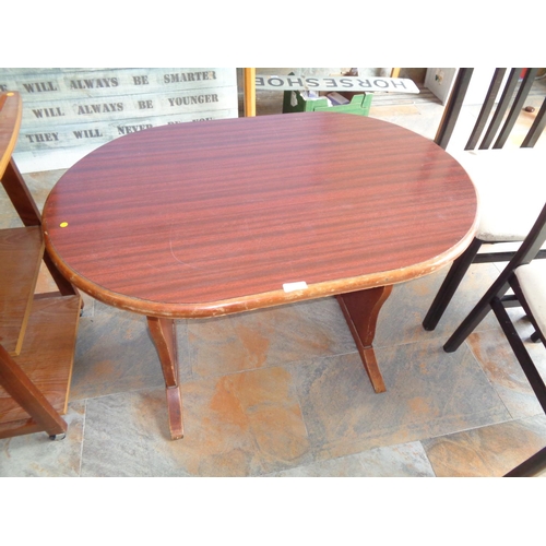 249 - Oval Pub Table (2ft x 3ft)