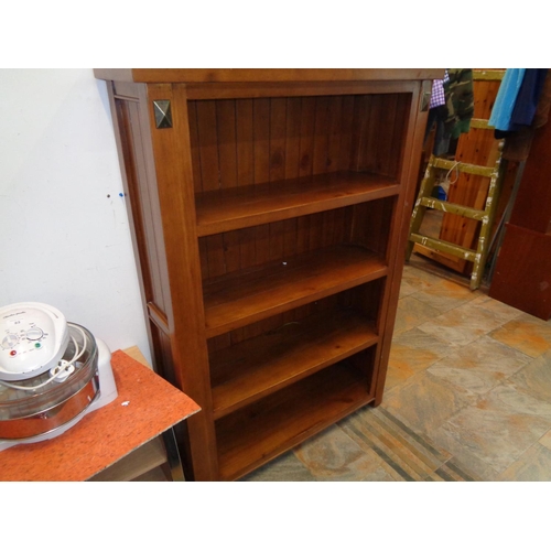 79 - Pine Bookcase (41