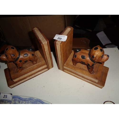 20 - 2 Wooden Dog Bookends