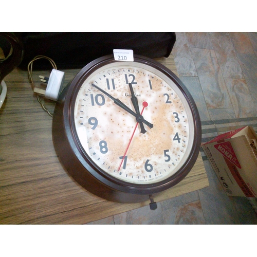 210 - Genalex Bakelite Electric Wall Clock (pwo)