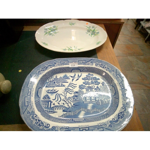 224 - 2 Vintage Platters (Arklow & Willow Pattern)