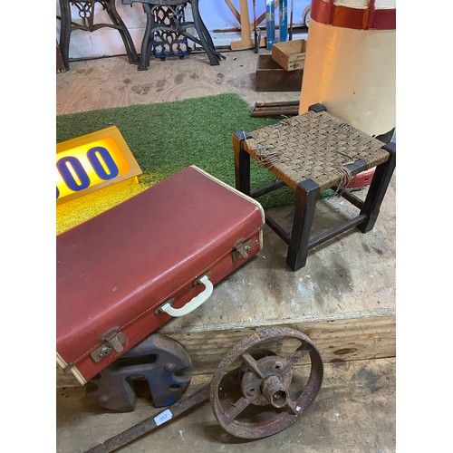 364 - Vintage Stool & Vintage Case