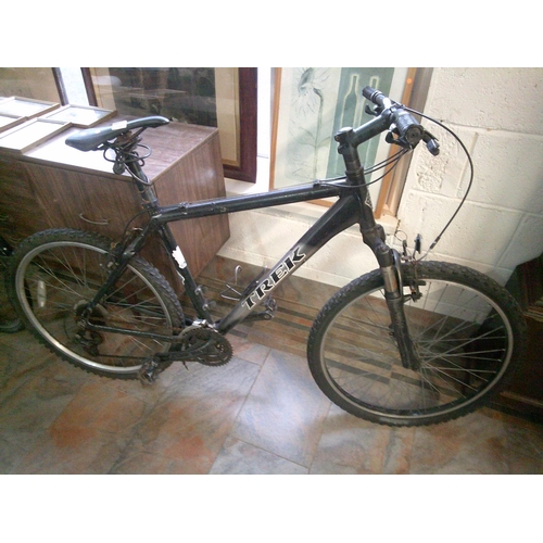 289 - Trek Mountain Bike (needs service)