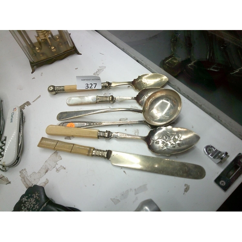 327 - Lot of Vintage Cutlery