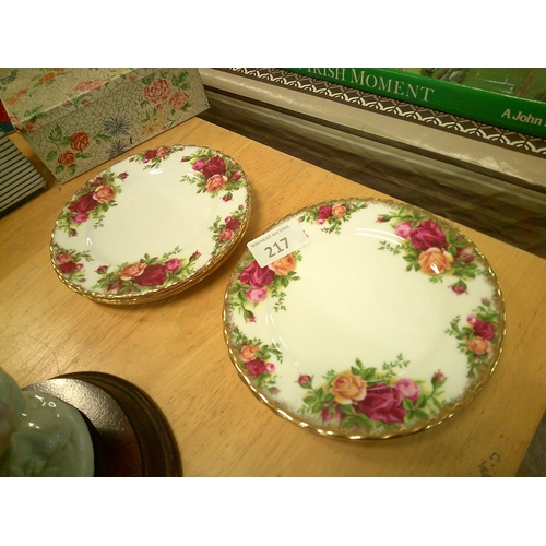 217 - Old Country Rose Side Plates x 6