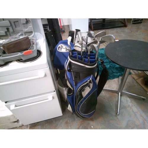 436 - Golf Clubs & Bag