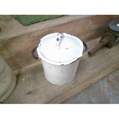 451 - Enamel Bread Bin