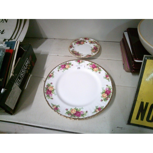 29 - Old Country Rose Side Plates x 3 & Dinner Plates x 3