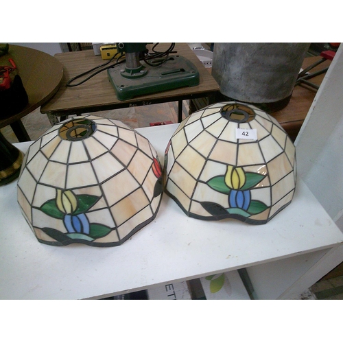 42 - 2 Tiffany Style Lamp Shades