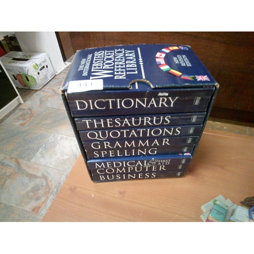 443 - New International Dictionary Pocket Set