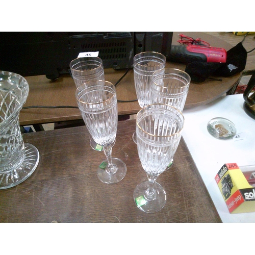 46 - Marquis of Waterford Crystal Champagne Flutes with Gold Rim (5)